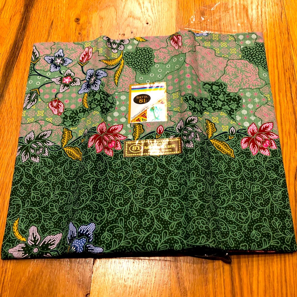 NWT Batik Sarong Cloth
